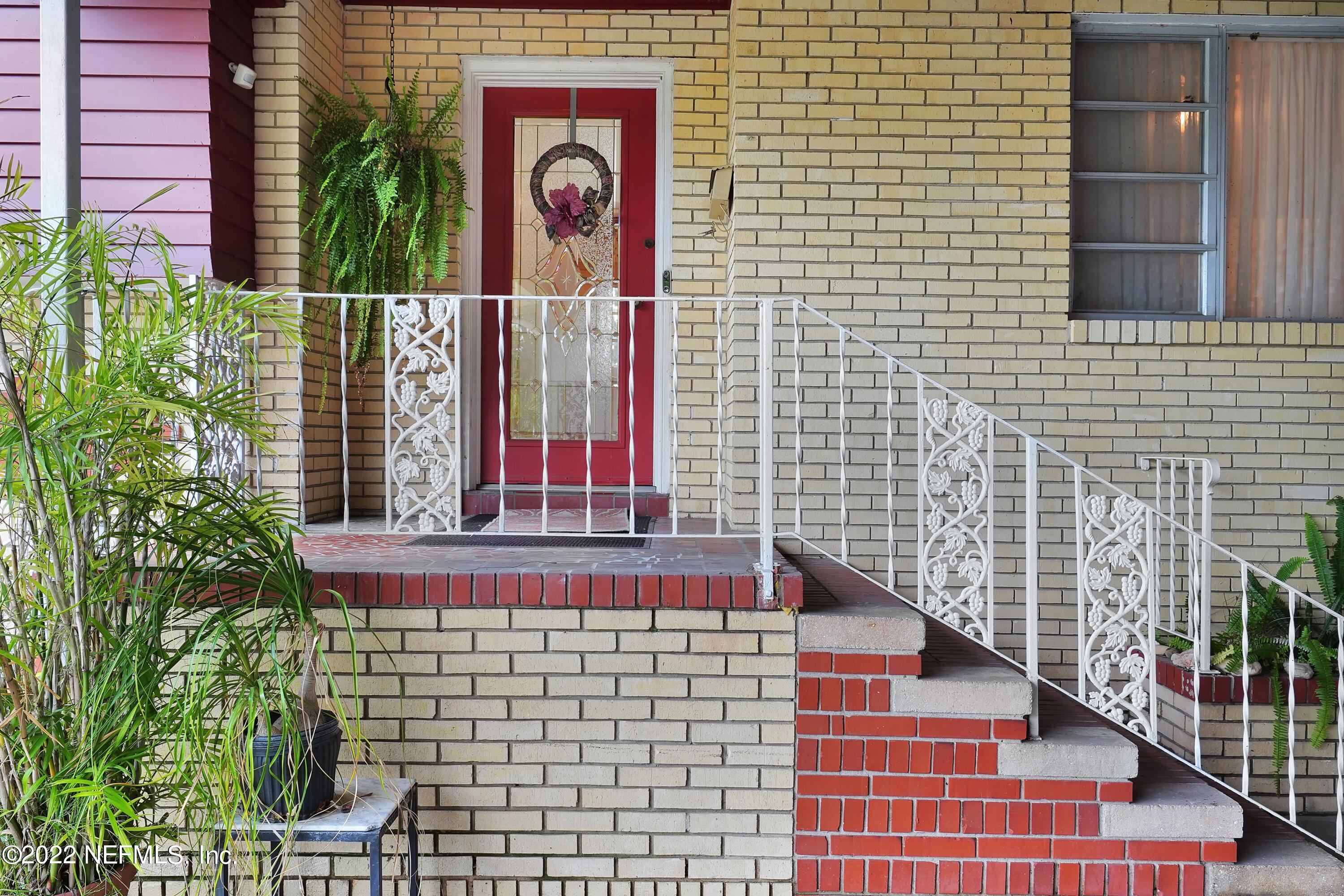 220 Baisden Road Jacksonville, FL 32218 - Photo 6 of 39 1647455426-006-220-Baisden-Rd-Jacksonvil