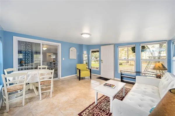 $2,000,000 | 13646 Highway 27, Morriston, FL 32668