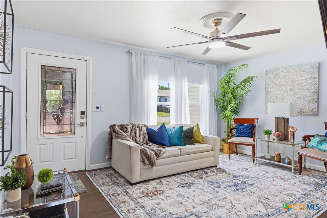 803 Evetts Road Killeen, TX 76541 - Photo 4 of 41
