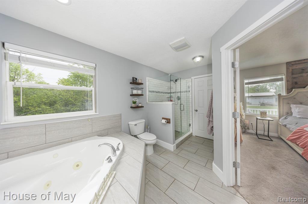 5125 Coldwater Road Flint, MI 48504 - Photo 10 of 35
