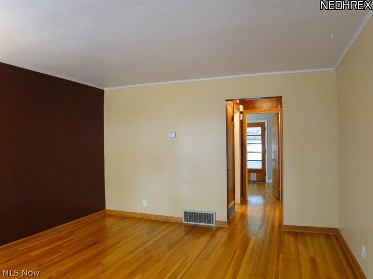 1626 Fairfax Road Akron, OH 44313 - Photo 2 of 25 Gallery Image 2