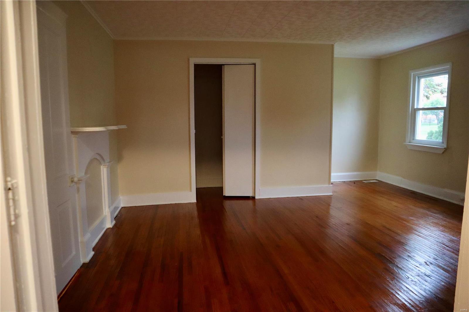 409 Maple Carrollton, IL 62016 - Photo 20 of 42 Gallery Image 20