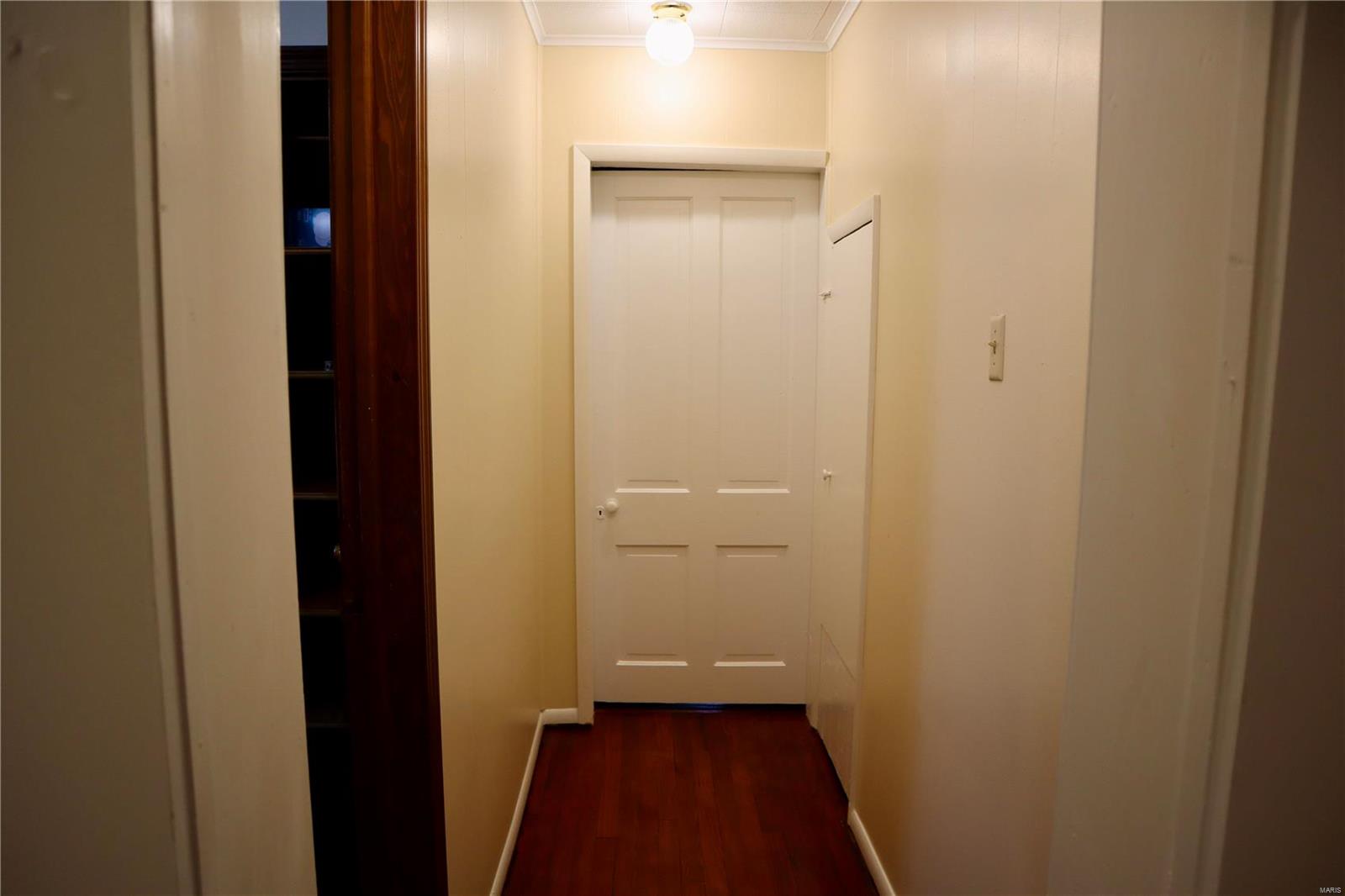 409 Maple Carrollton, IL 62016 - Photo 21 of 42 Gallery Image 21
