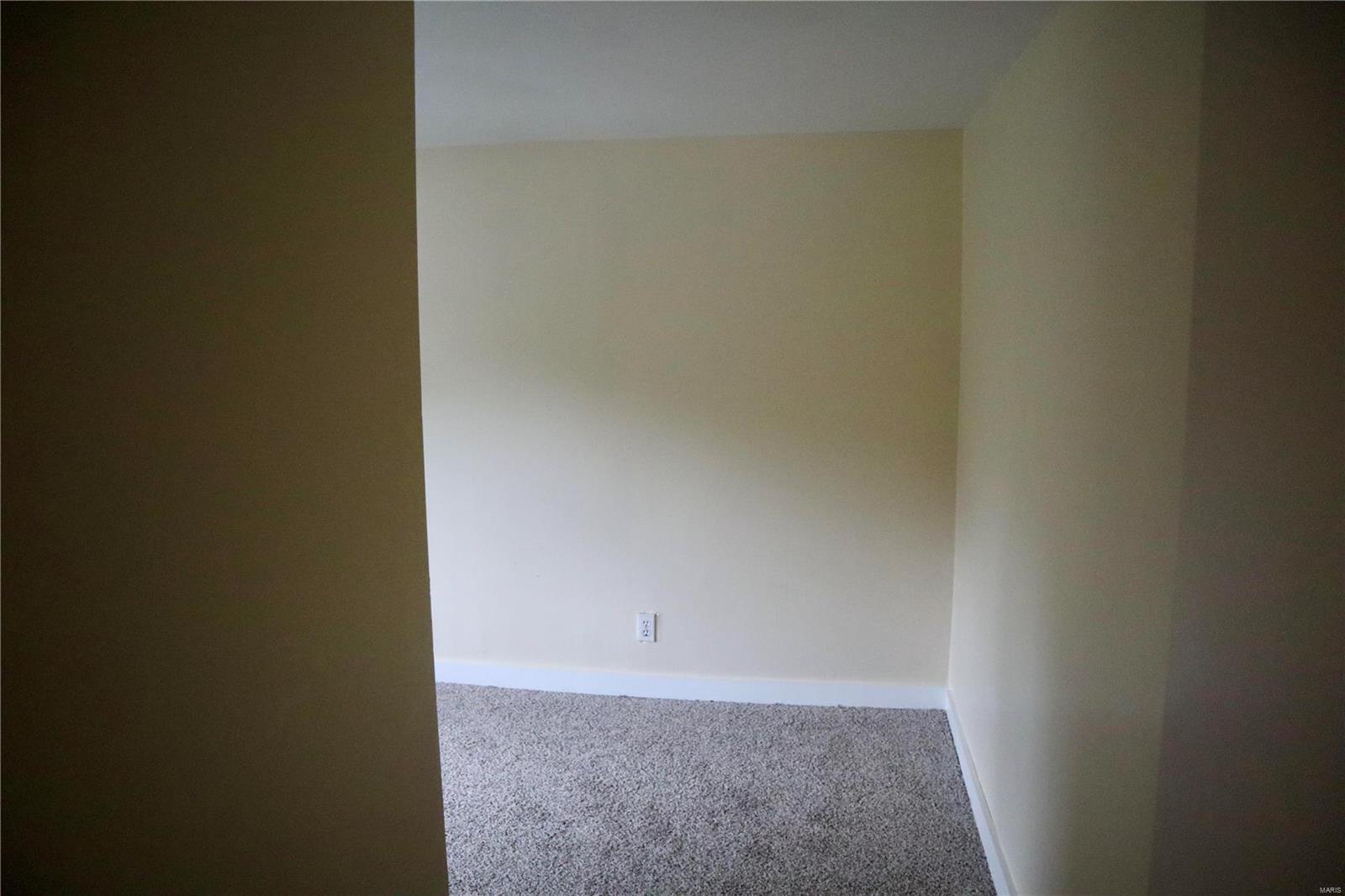 409 Maple Carrollton, IL 62016 - Photo 27 of 42 Gallery Image 27
