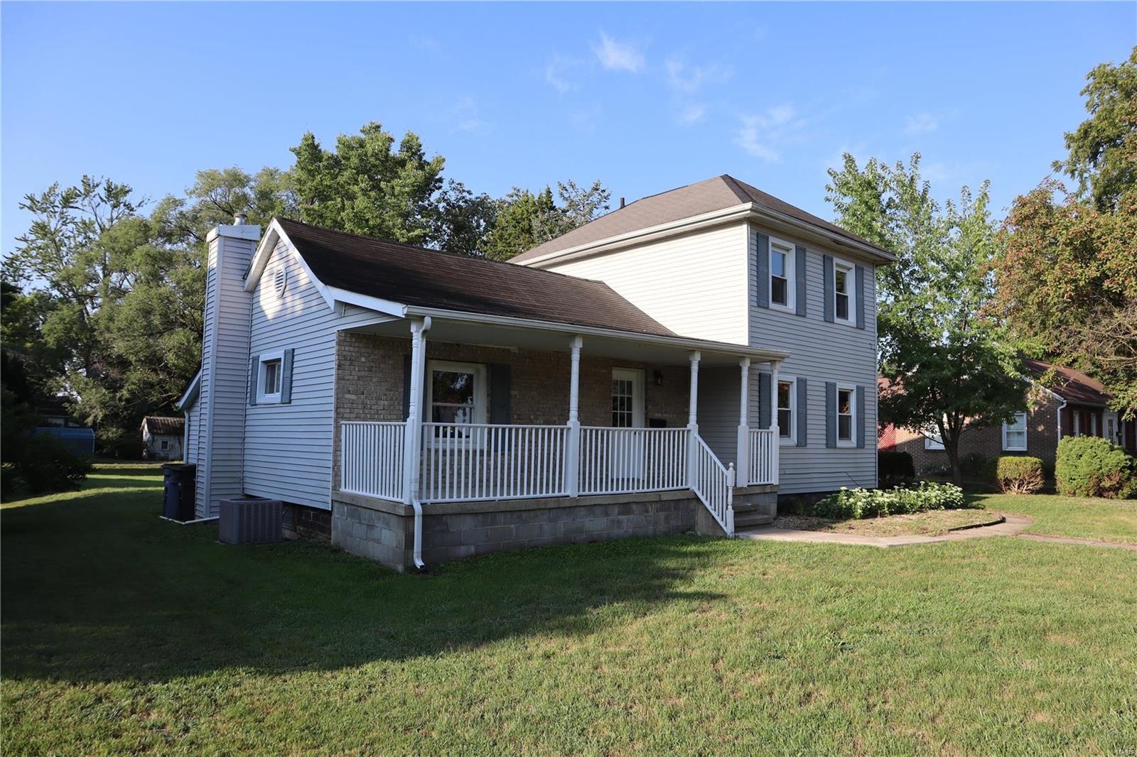 409 Maple Carrollton, IL 62016 - Photo 38 of 42 Gallery Image 38