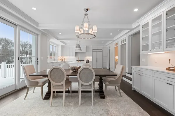 $3,250,000 | 11 Wyndemere Lane, Natick, MA 01760