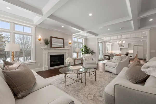 $3,250,000 | 11 Wyndemere Lane, Natick, MA 01760