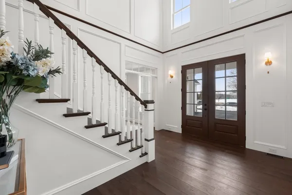 $3,250,000 | 11 Wyndemere Lane, Natick, MA 01760