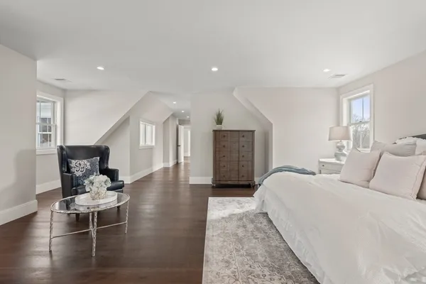 $3,250,000 | 11 Wyndemere Lane, Natick, MA 01760