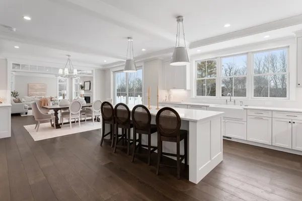 $3,250,000 | 11 Wyndemere Lane, Natick, MA 01760