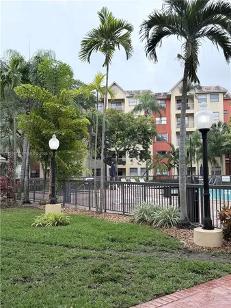 $2,250 | 8160 Geneva Court, Unit 202, Doral, FL 33166