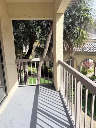 $2,250 | 8160 Geneva Court, Unit 202, Doral, FL 33166