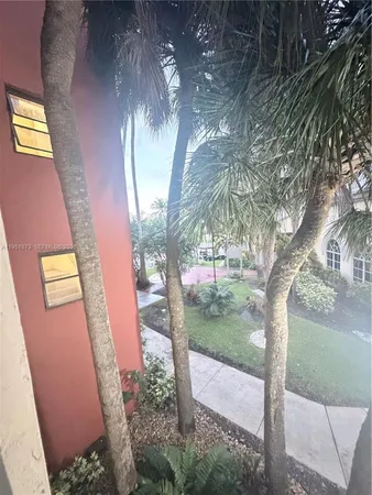 $2,250 | 8160 Geneva Court, Unit 202, Doral, FL 33166
