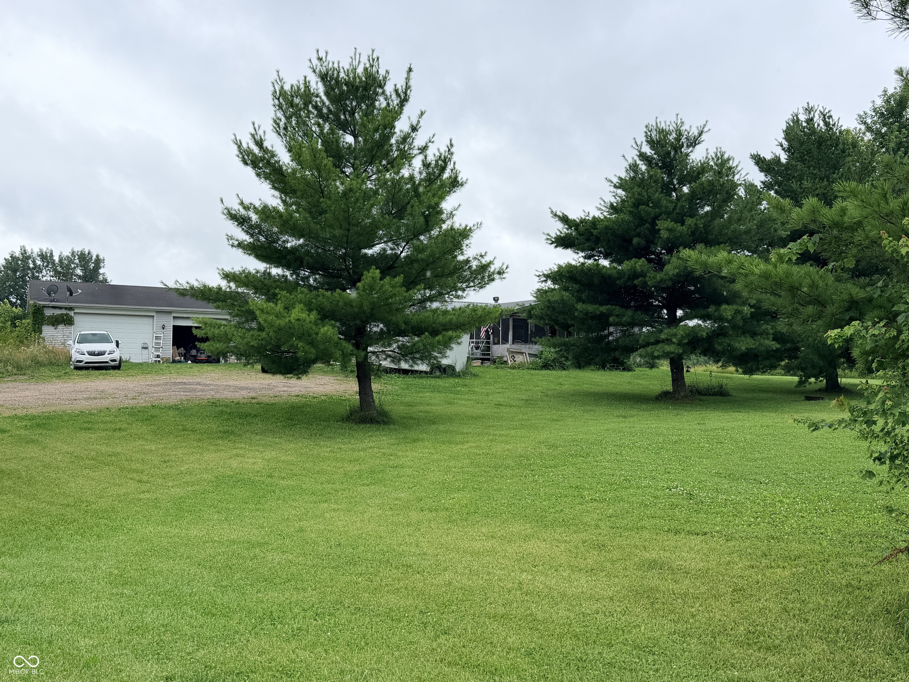 5130 South The Farm Road Rushville, IN 46173 - Photo 1 of 4