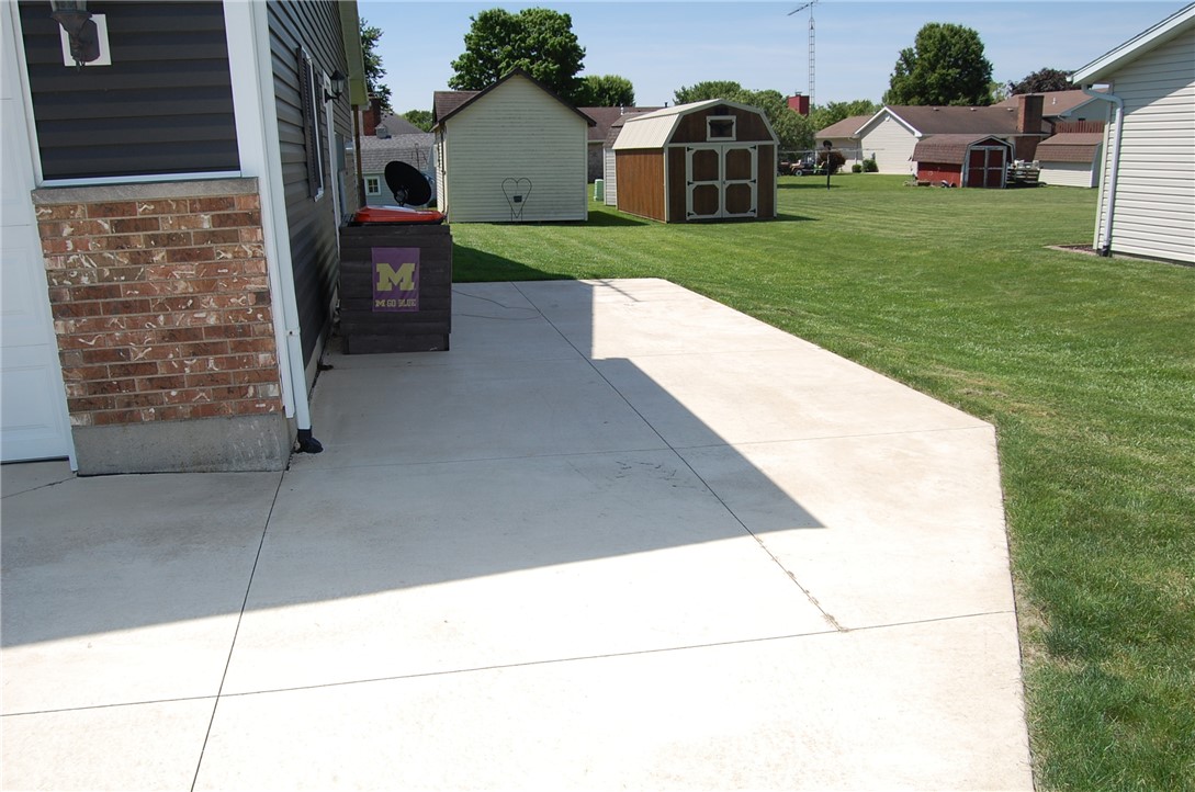 910 Baker Road Versailles, OH 45380 - Photo 4 of 23