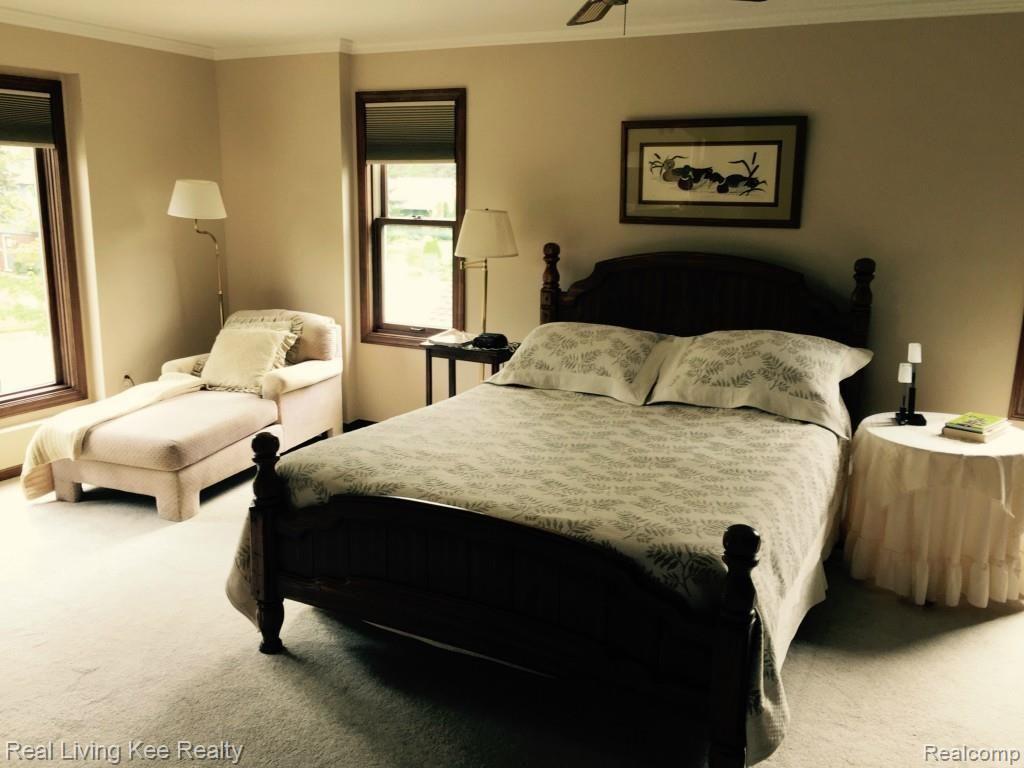 3576 Salem Drive Rochester, MI 48306 - Photo 14 of 30 FullSizeRender (3).jpg