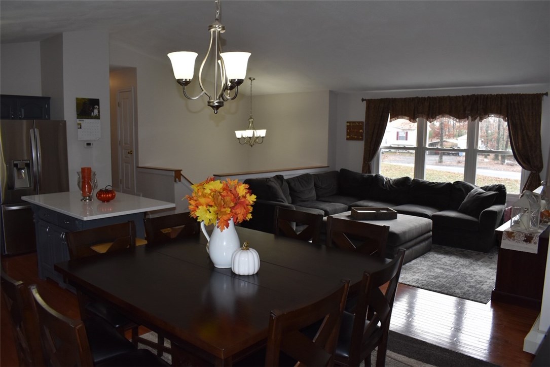 20 Mishnock Road Coventry, RI 02816 - Photo 9 of 28 Gallery Image 9