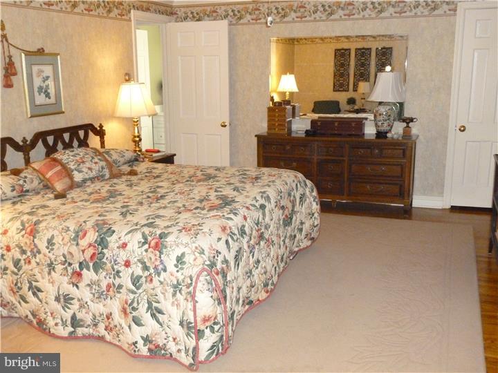 1110 Greenmount Road Haddonfield, NJ 08033 - Photo 15 of 25 Gallery Image 15