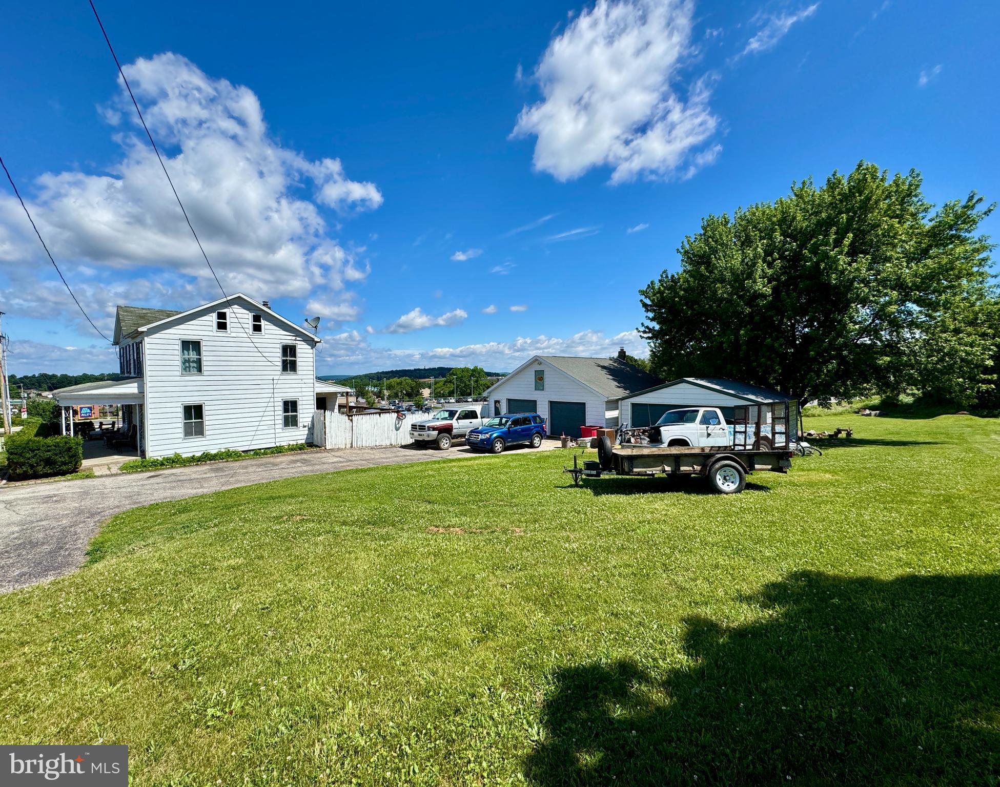3225 Cape Horn Road Red Lion, PA 17356 - Photo 2 of 15