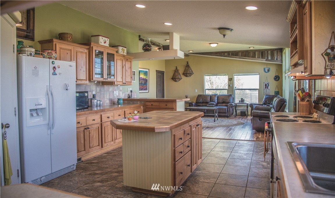 773 Watson Road Ellensburg, WA 98926 - Photo 8 of 24 Gallery Image 8