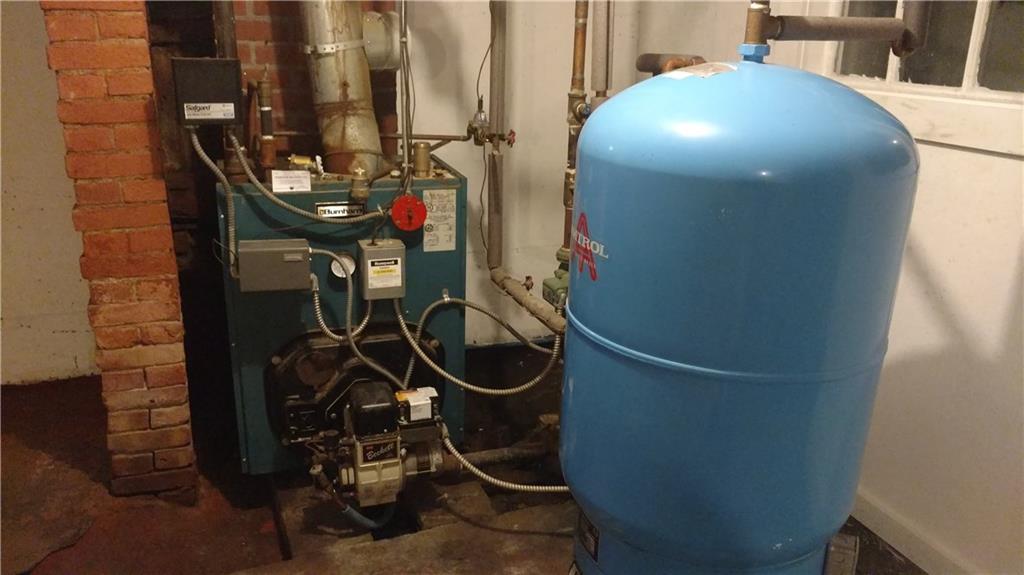 154 Knowlton Corner Road Farmington, ME 04938 - Photo 32 of 34 Baseboard hot water furnace with hot...
