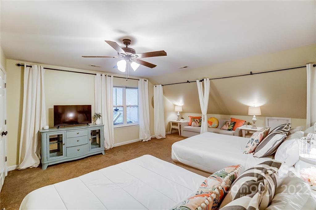 9536 Brief Road Charlotte, NC 28227 - Photo 35 of 48 Gallery Image 35