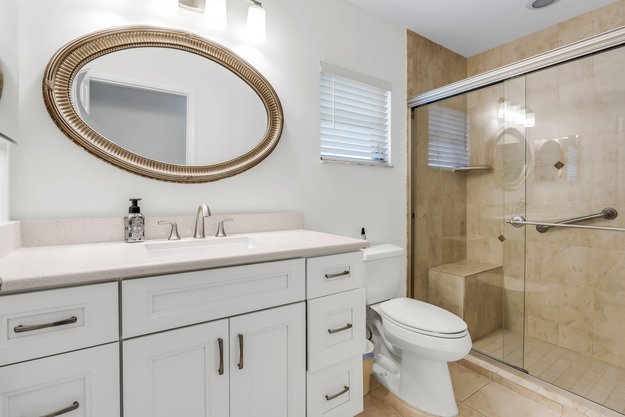 18559 Egret Way Boca Raton, FL 33496 - Photo 11 of 29 Main Bathroom