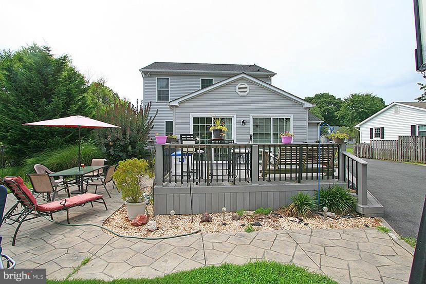 425 Calvert Road Stevensville, MD 21666 - Photo 4 of 23 Exterior (Rear)