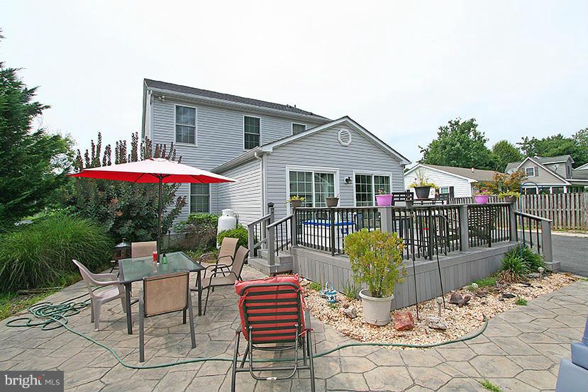 425 Calvert Road Stevensville, MD 21666 - Photo 5 of 23 Exterior (Rear)