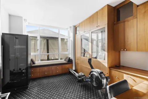 $2,274,900 | 850 Beech Street, Unit 1205, San Diego, CA 92101