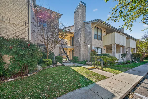 $1,200 | 11843 Braesview, Unit 2311, San Antonio, TX 78231