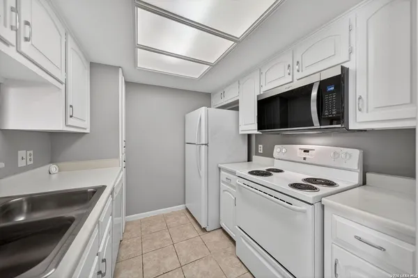 $1,200 | 11843 Braesview, Unit 2311, San Antonio, TX 78231