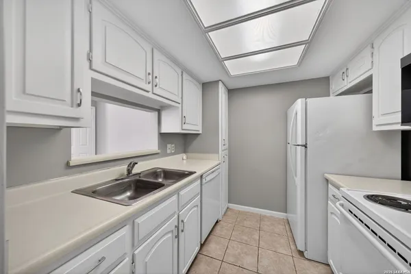 $1,200 | 11843 Braesview, Unit 2311, San Antonio, TX 78231