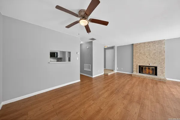 $1,200 | 11843 Braesview, Unit 2311, San Antonio, TX 78231