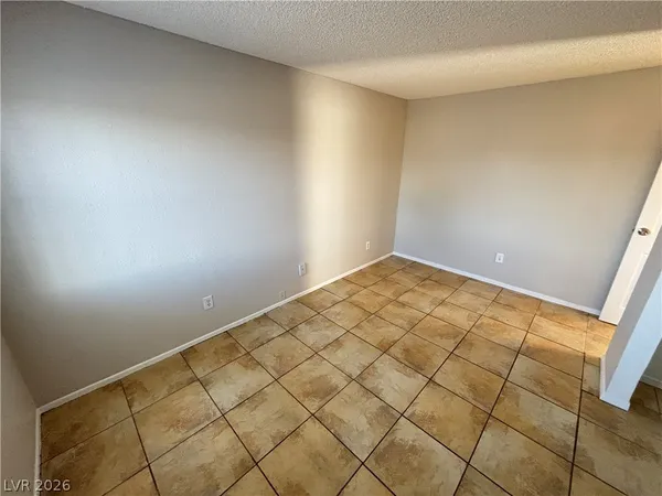 $950 | 3431 East Cheyenne Avenue, Unit A, North Las Vegas, NV 89030
