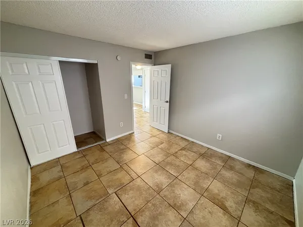 $950 | 3431 East Cheyenne Avenue, Unit A, North Las Vegas, NV 89030