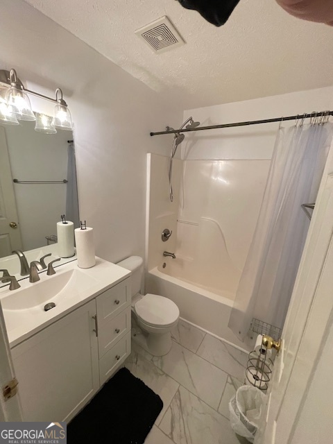 139 Jasons Ridge Griffin, GA 30223 - Photo 13 of 28 Shared Bathroom