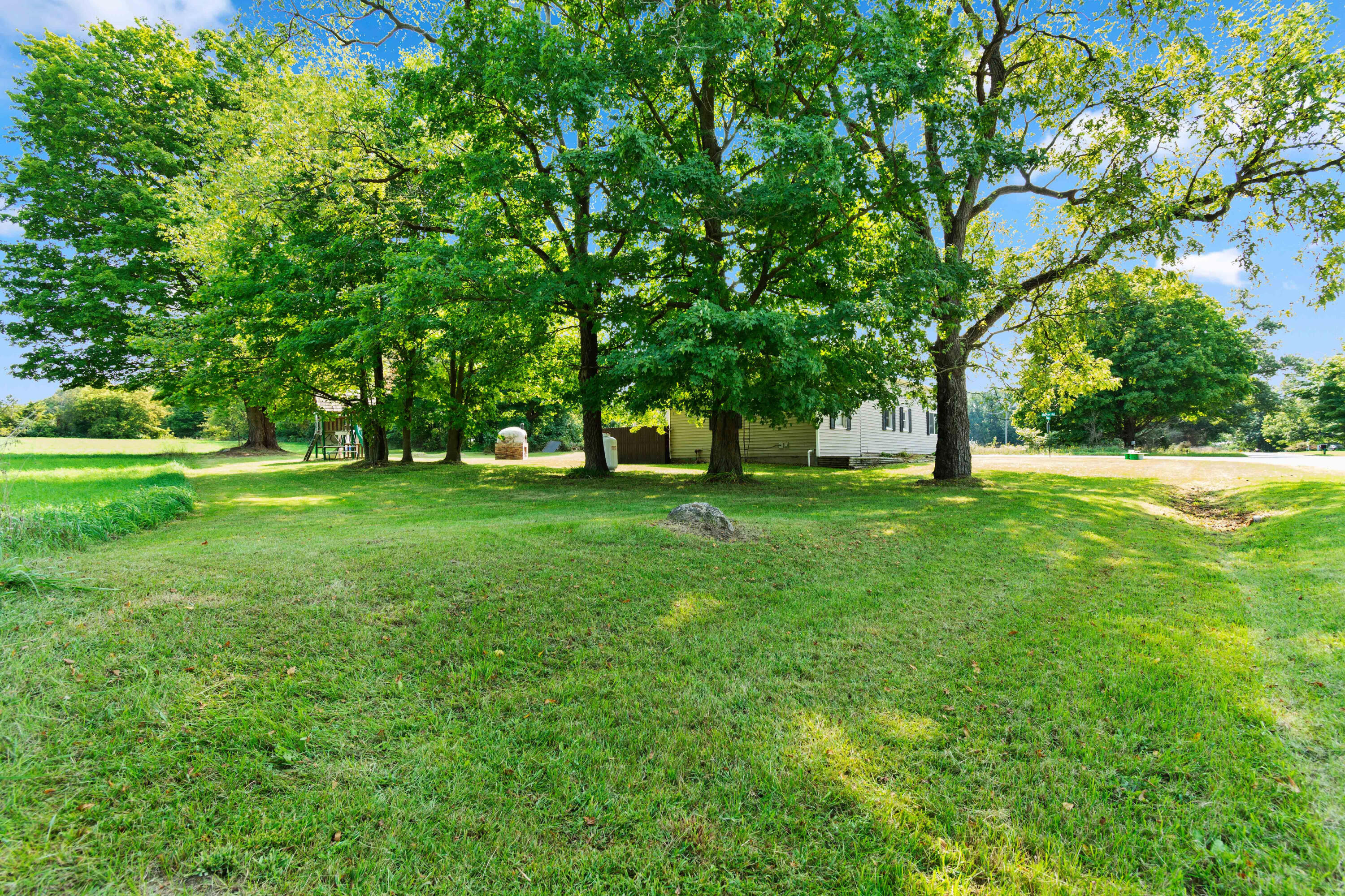 12000 Mercer Road Jerome, MI 49249 - Photo 5 of 31 5