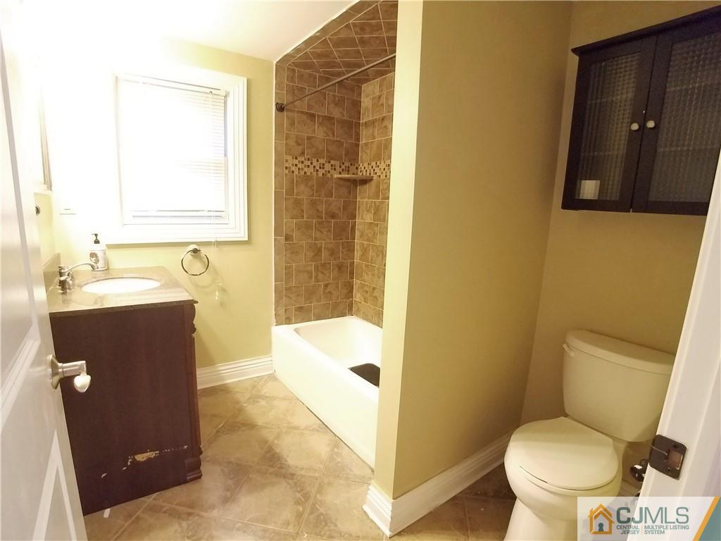 72 Racetrack Road East Brunswick, NJ 08816 - Photo 11 of 23 Gallery Image 11