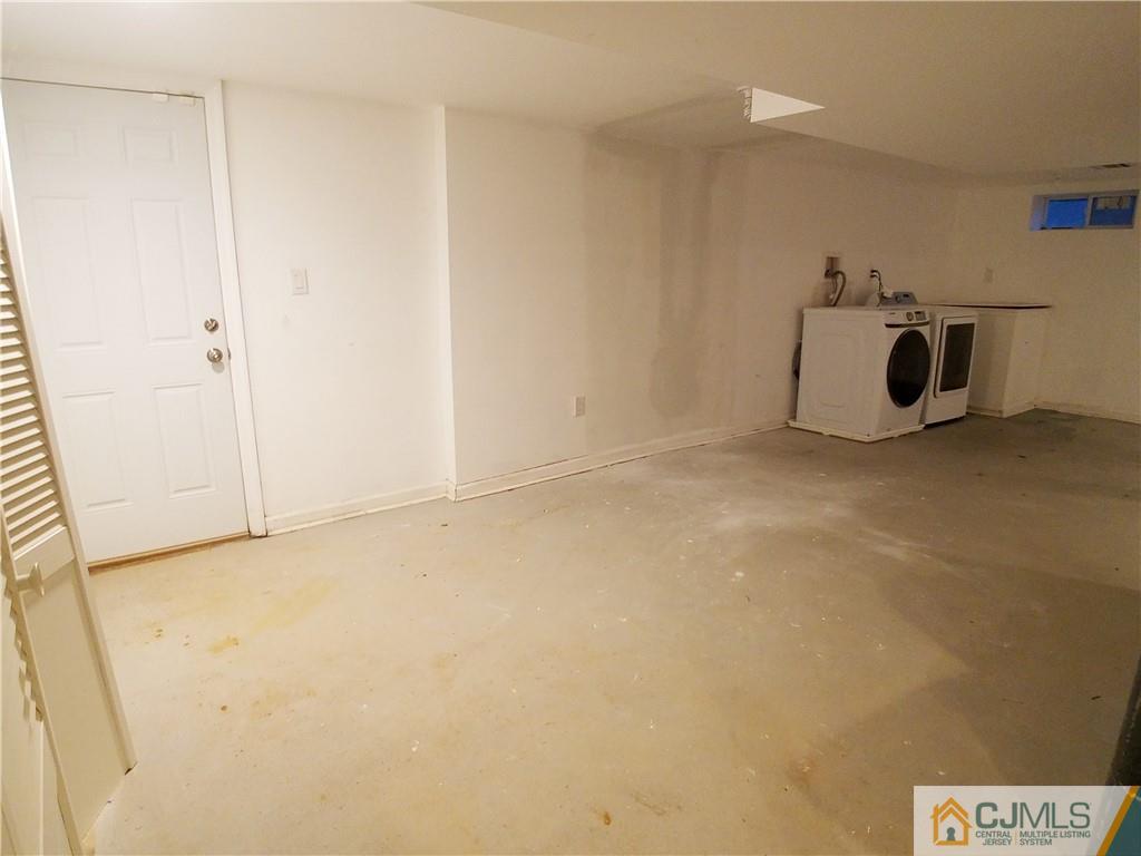 72 Racetrack Road East Brunswick, NJ 08816 - Photo 20 of 23 Gallery Image 20