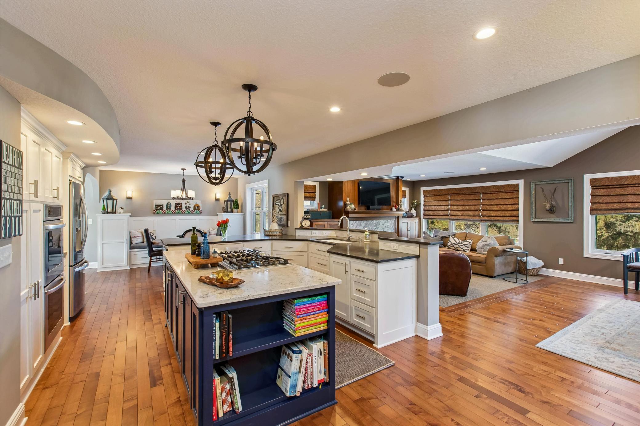 11844 Dunhill Road Eden Prairie, MN 55344 - Photo 15 of 38 Gallery Image 15