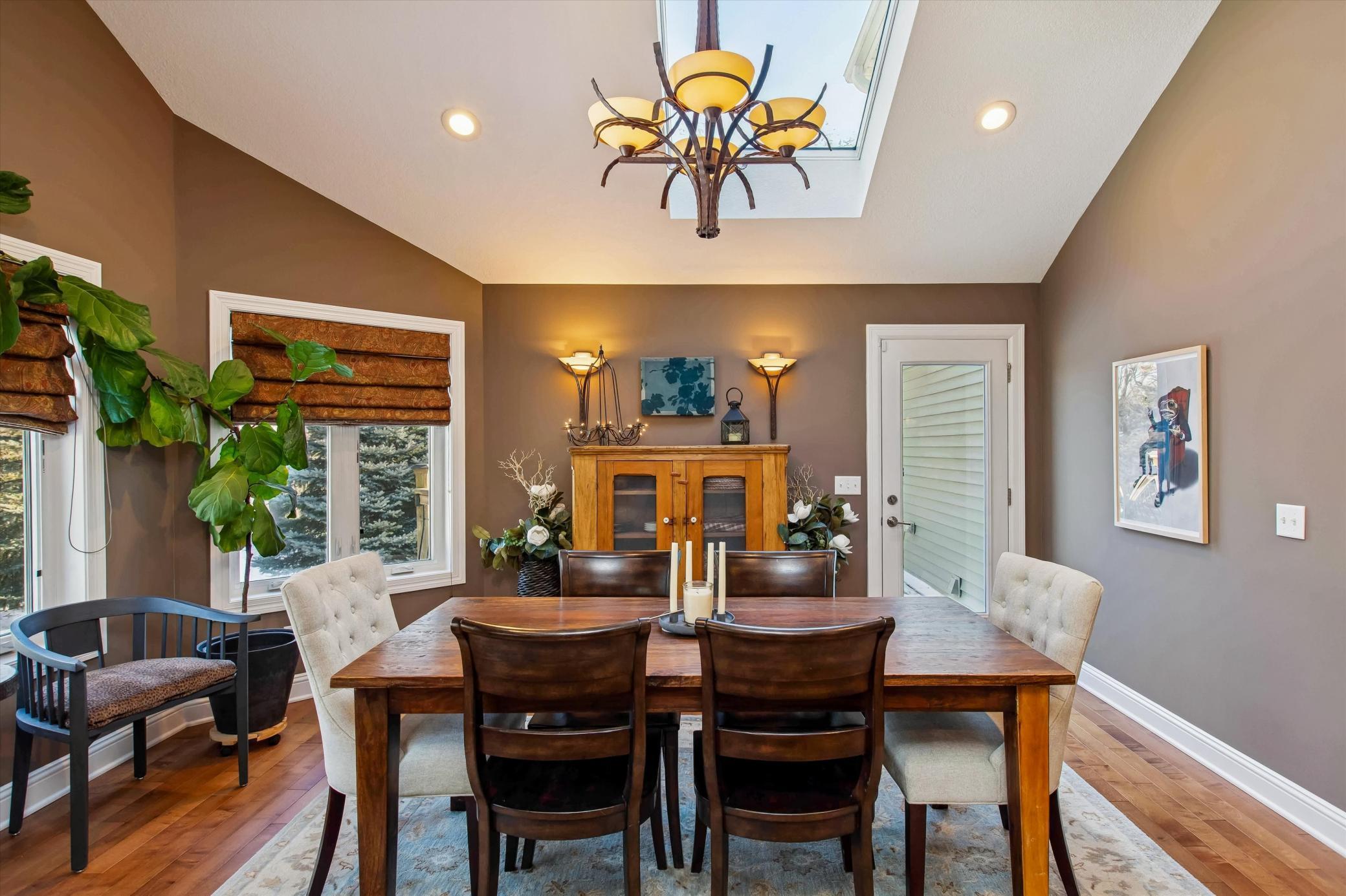 11844 Dunhill Road Eden Prairie, MN 55344 - Photo 25 of 38 Gallery Image 25