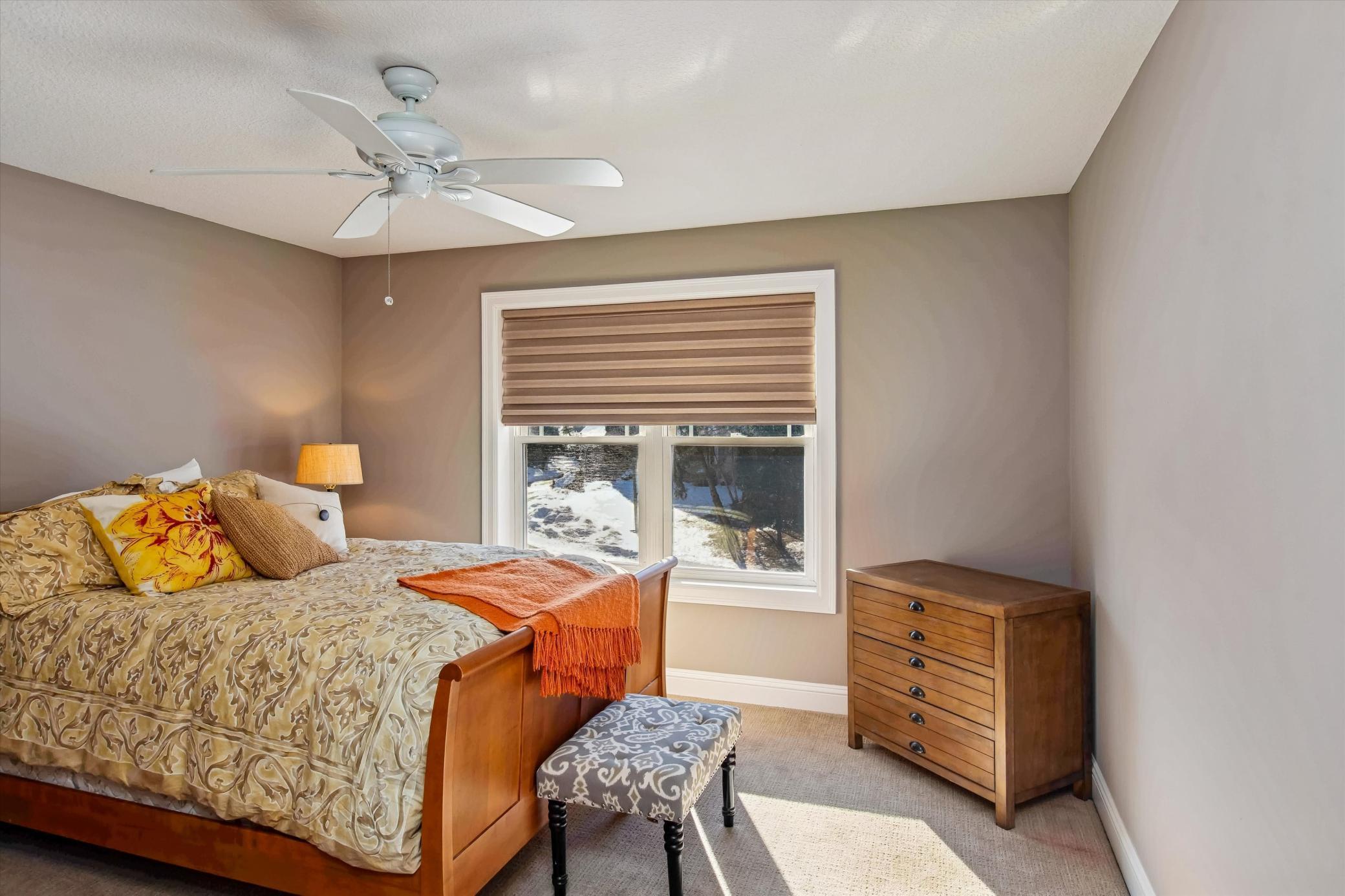 11844 Dunhill Road Eden Prairie, MN 55344 - Photo 31 of 38 Gallery Image 31