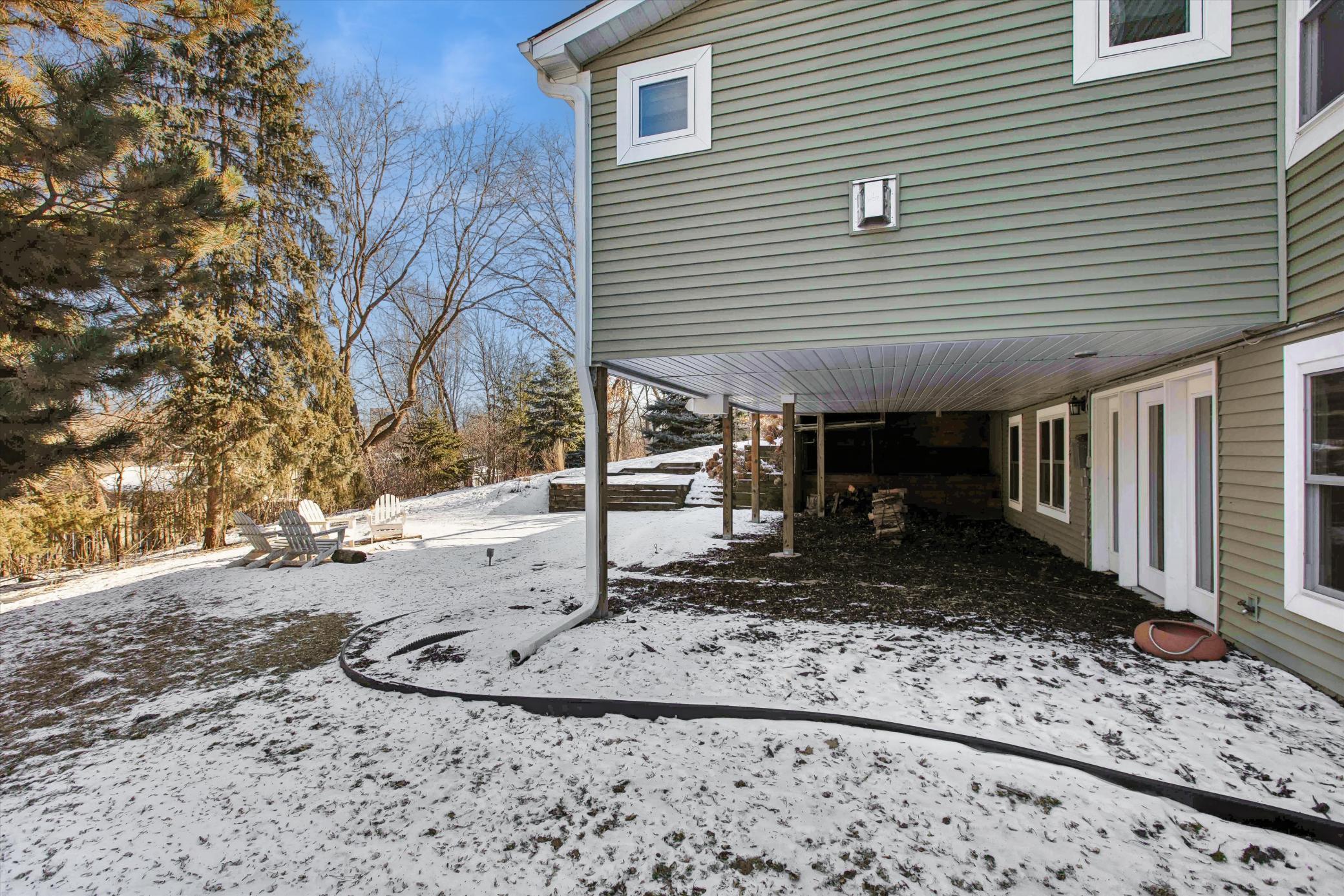 11844 Dunhill Road Eden Prairie, MN 55344 - Photo 6 of 38 Gallery Image 6