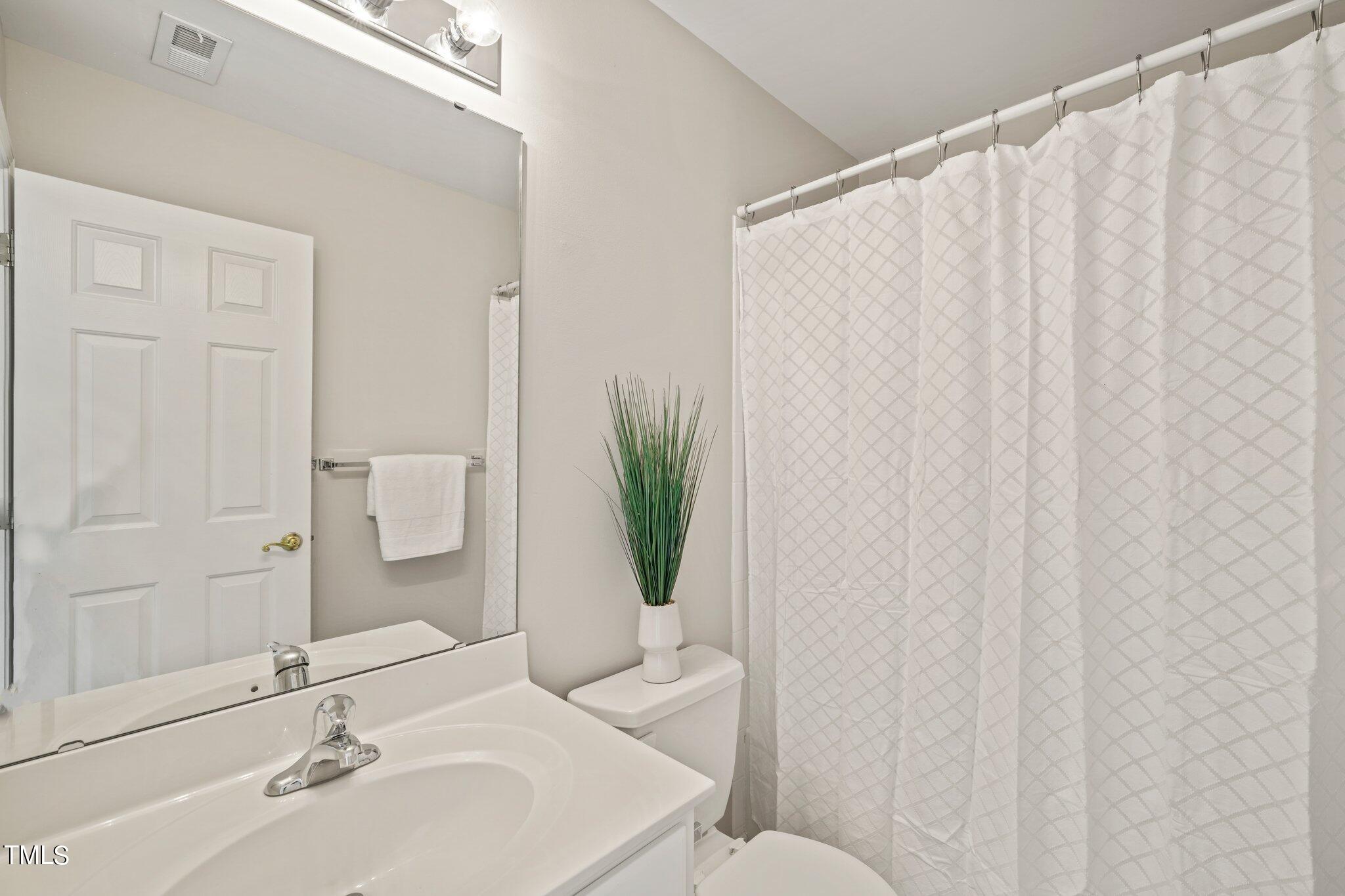 5325 Echo Ridge Road Raleigh, NC 27612 - Photo 35 of 61 35-web-or-mls-DSC06144