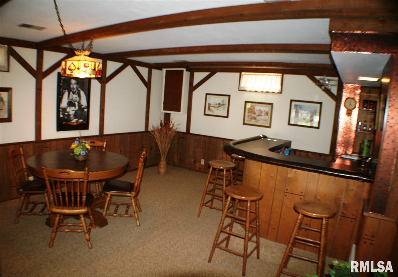 1823 46th Street Moline, IL 61265 - Photo 13 of 19