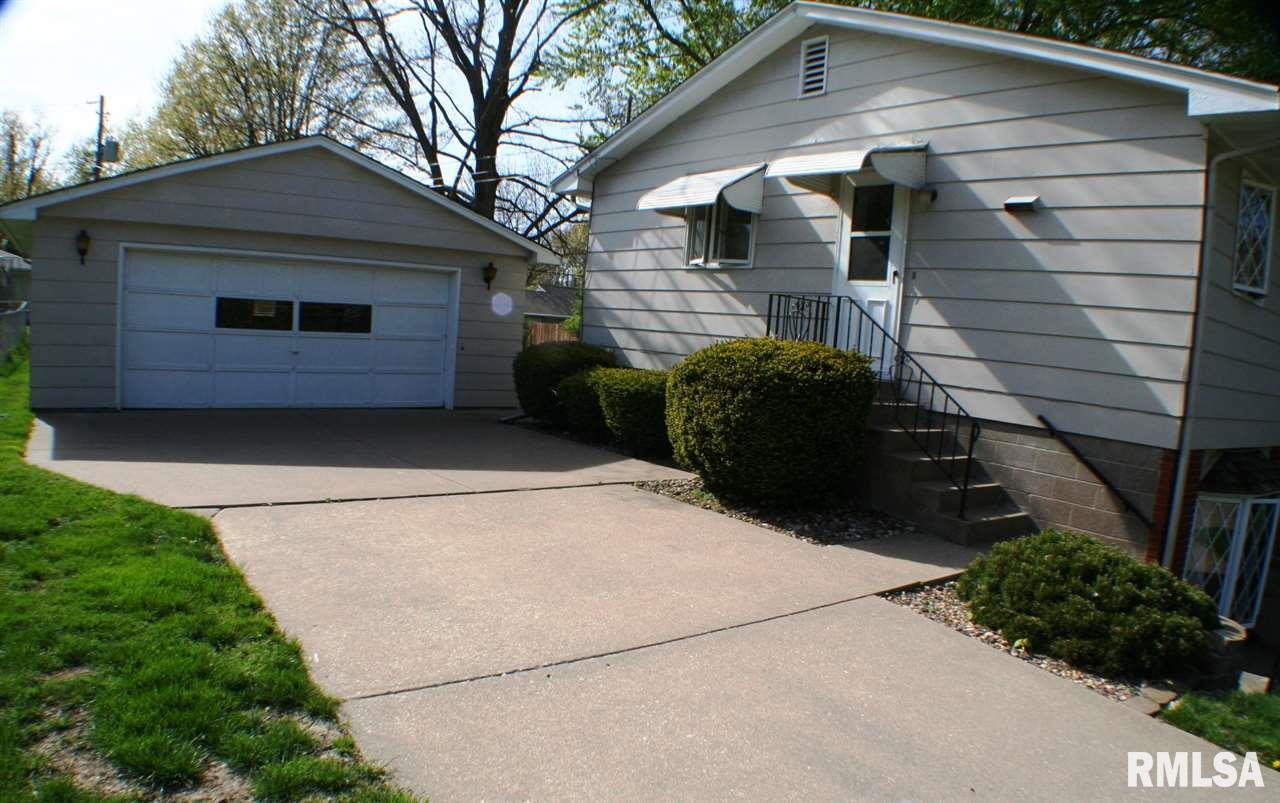 1823 46th Street Moline, IL 61265 - Photo 17 of 19