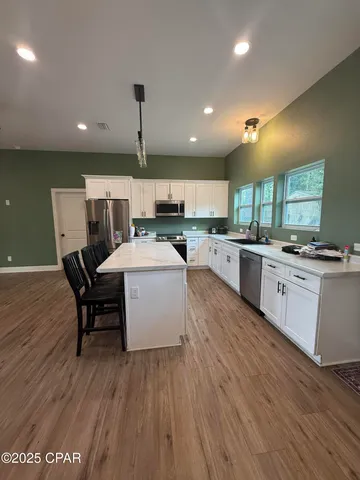 $395,000 | 3034 Paradise Lakes Road, Vernon, FL 32462