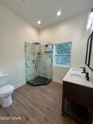 $395,000 | 3034 Paradise Lakes Road, Vernon, FL 32462