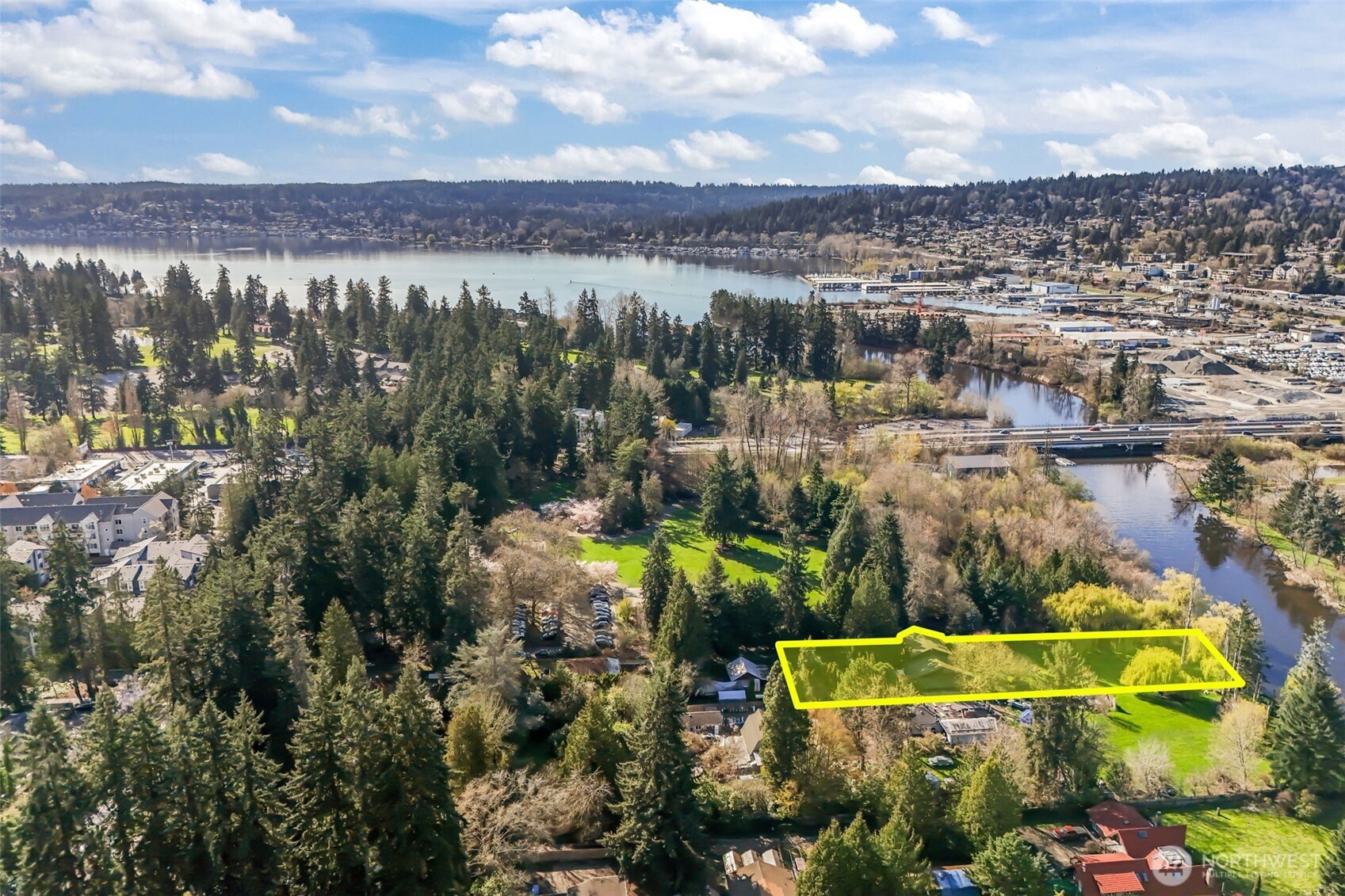 17050 70th Avenue Northeast Kenmore, WA 98028 - Photo 1 of 6